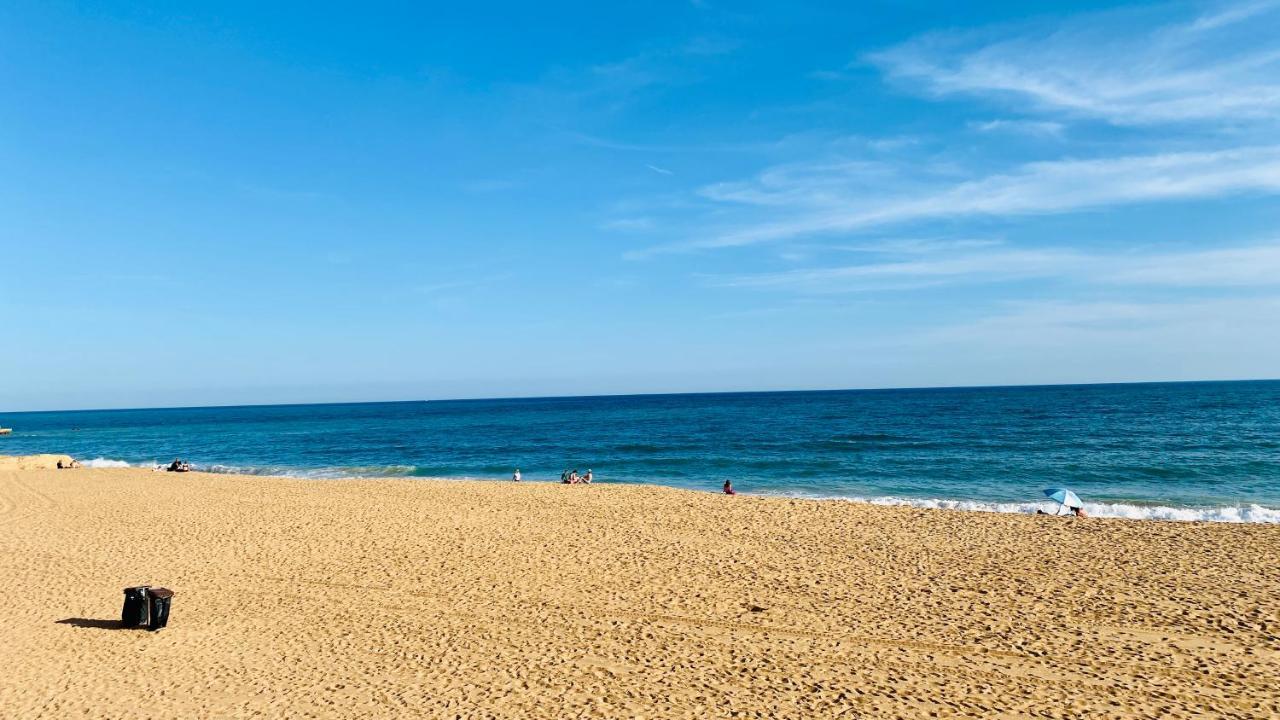 Liberdade By Check-In Portugal Lägenhet Albufeira Exteriör bild